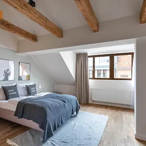 Schoenhouse Avenue - Digital Access Berlim