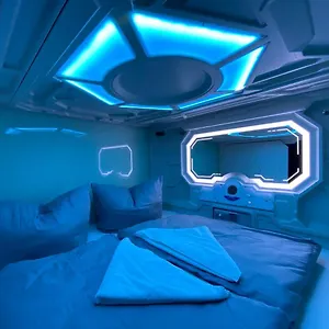 Hostel Space Night Capsule, Βερολίνο